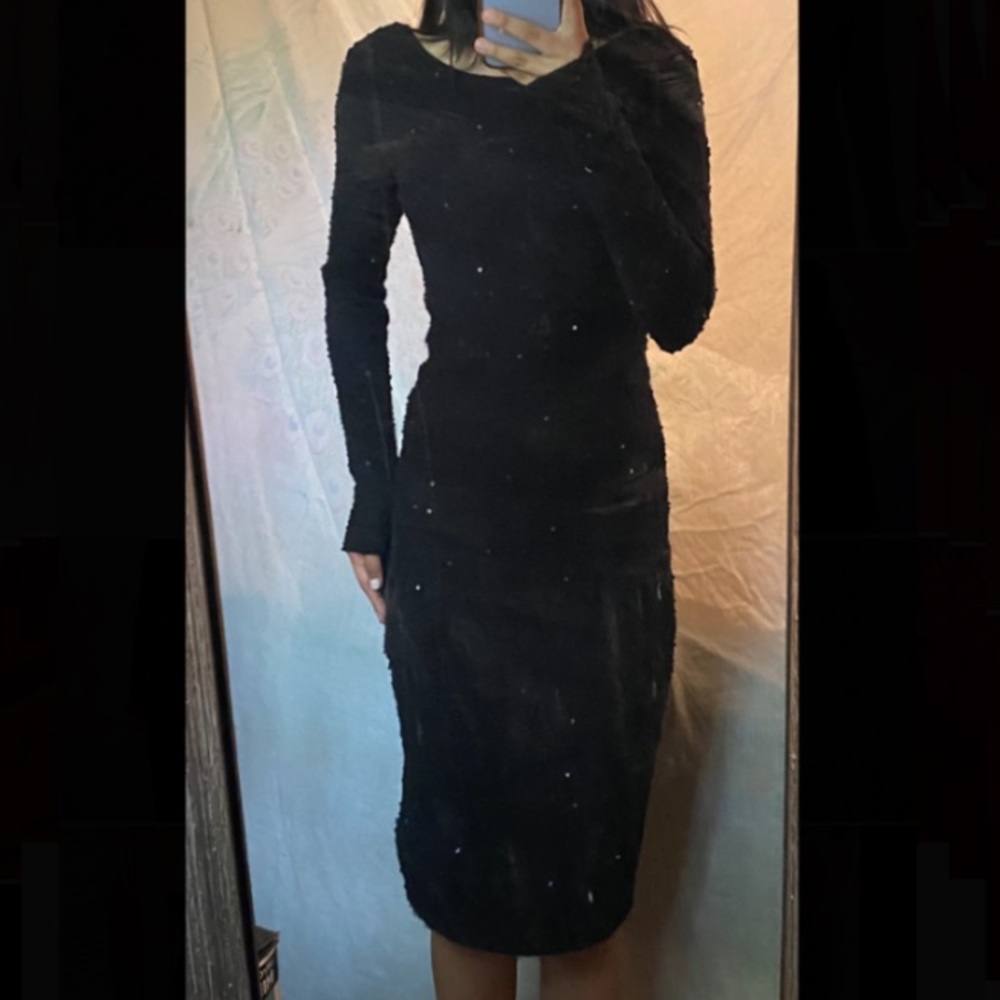 Jennifer Lopez black dress